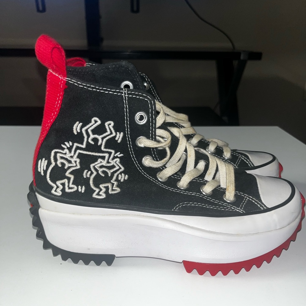 Platform Converse - image 1